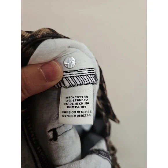 Love Cult Animal Print Denim Wide Legs Jeans Size 11 - Picture 4 of 4